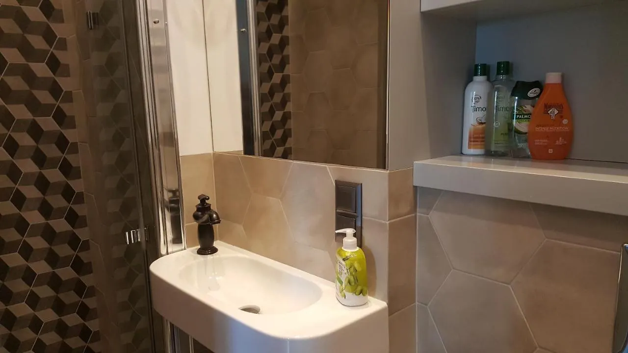 Apartament Na Wilczej Warsaw 0*,  Poland